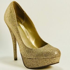 Women's Speed Limit 98 Gold Stiletto Platform Shoe